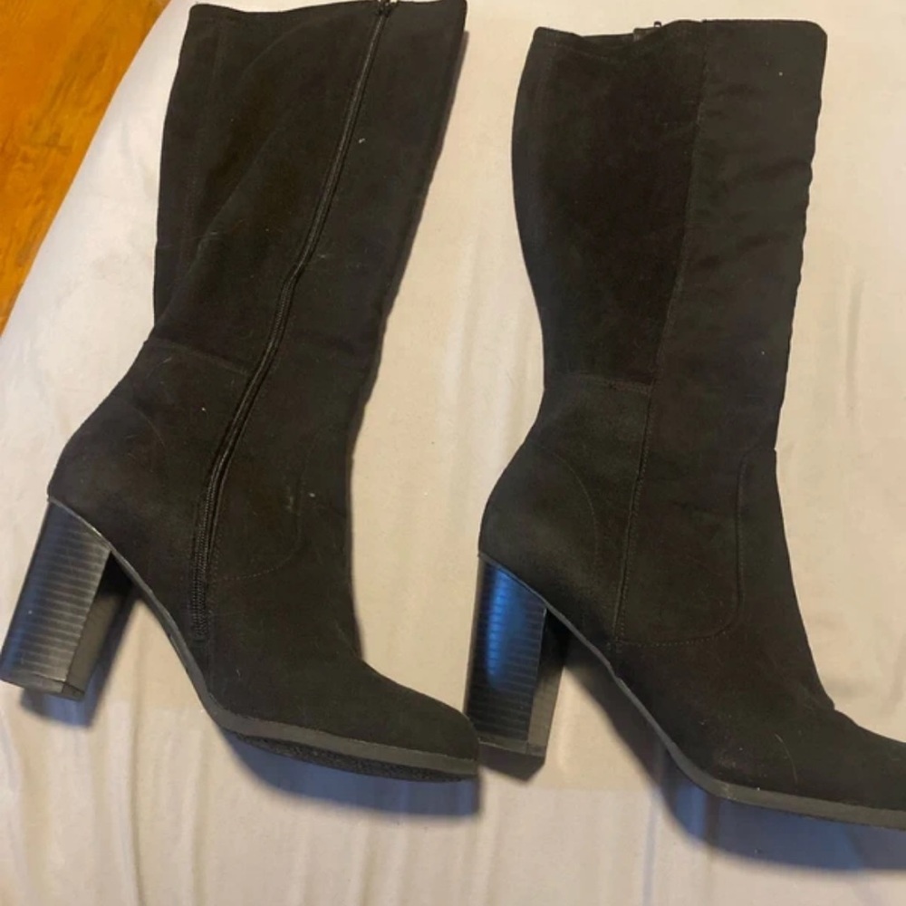 Macy's Black Suede-Look Mid-Calf Block Heel Boots